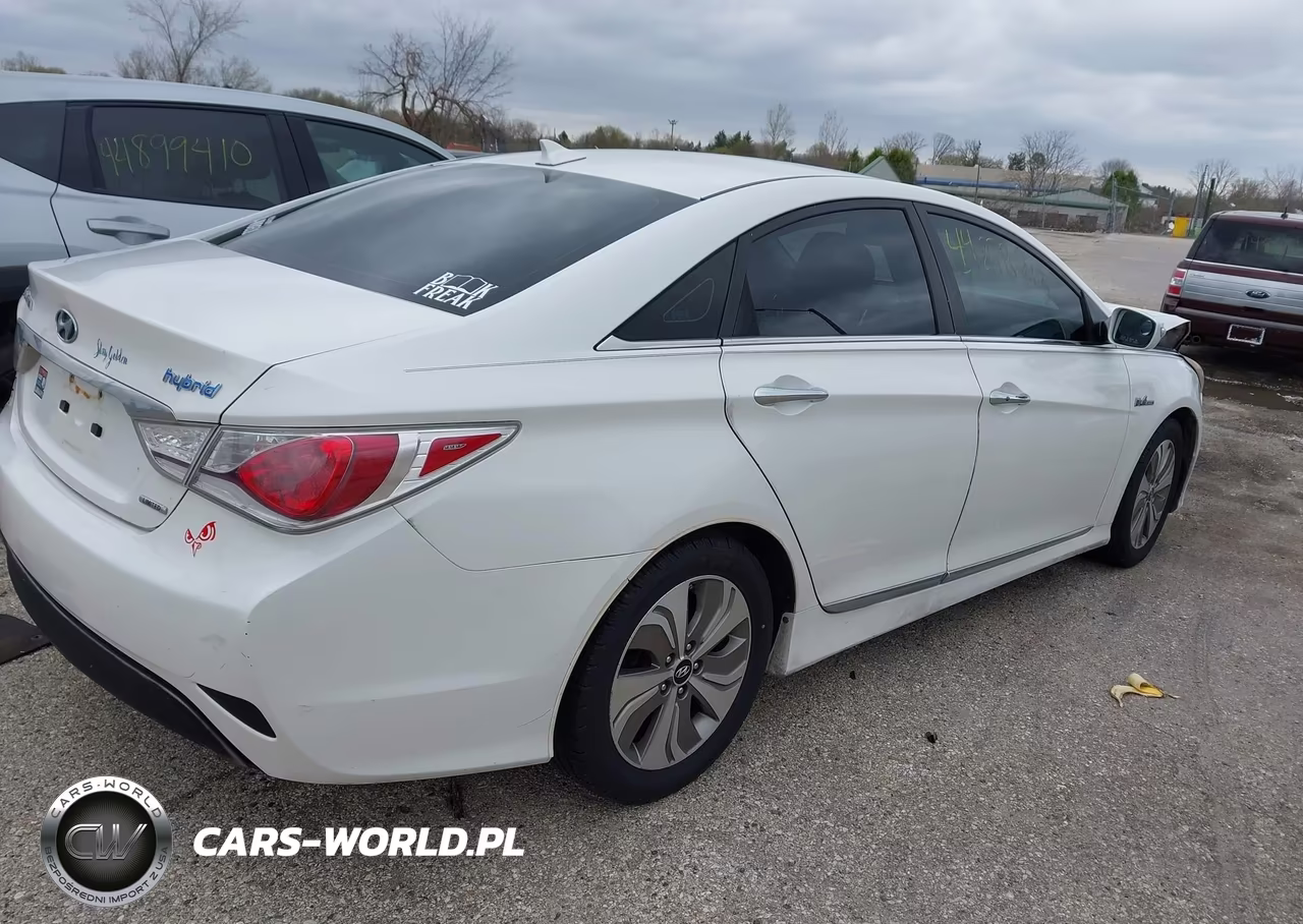 2013 Hyundai Sonata Hybrid Limited VIN:KMHEC4A47DA090460 - 4