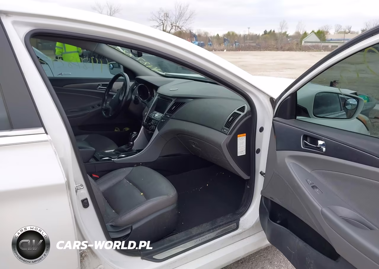 2013 Hyundai Sonata Hybrid Limited VIN:KMHEC4A47DA090460 - 5