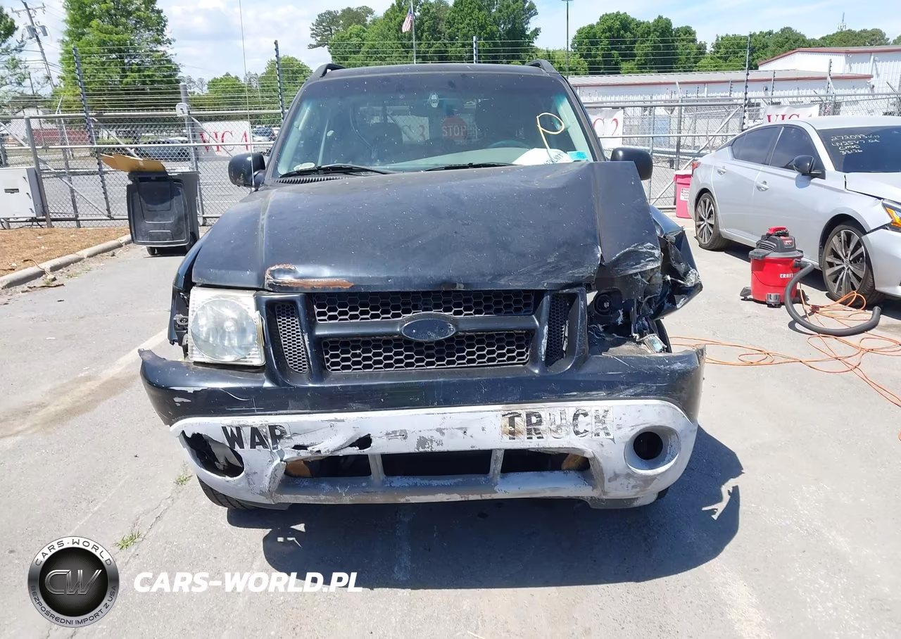 2003 Ford Explorer Sport Trac VIN:1FMZU67E63UC37066 - 12
