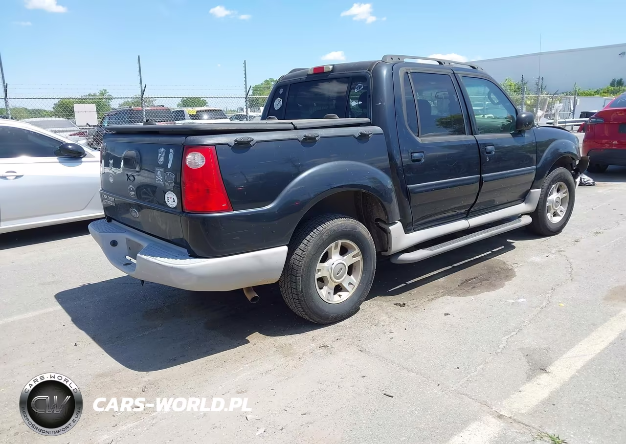 2003 Ford Explorer Sport Trac VIN:1FMZU67E63UC37066 - 4