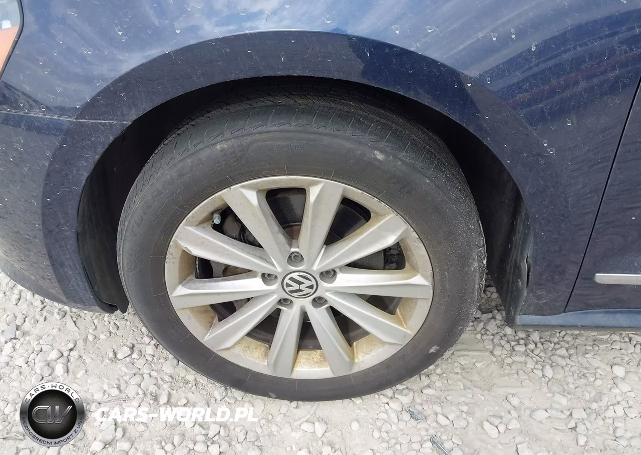2012 Volkswagen Passat 2.5L Sel Premium VIN:1VWCP7A38CC094221 - 16