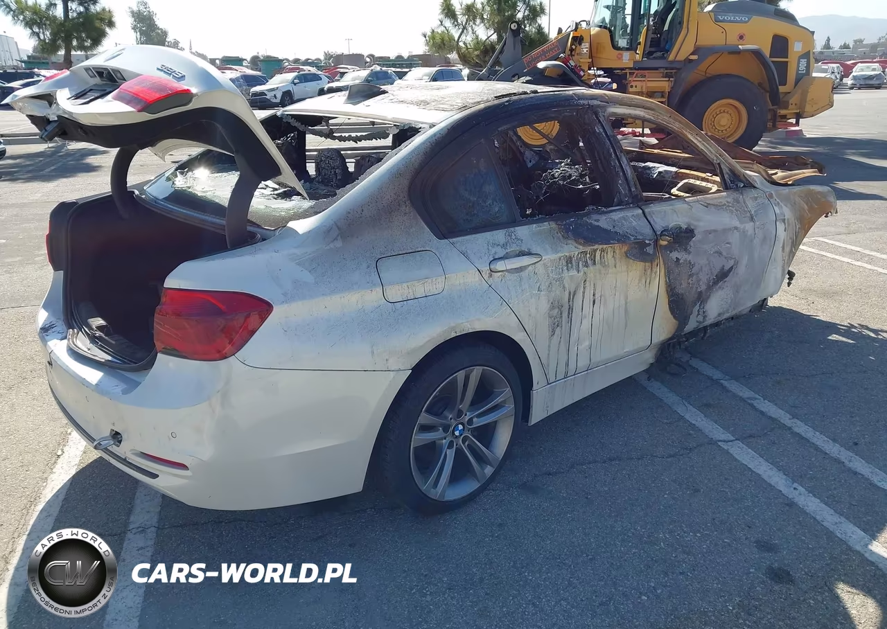 2016 BMW 328I VIN:WBA8E9G5XGNT87385 - 4
