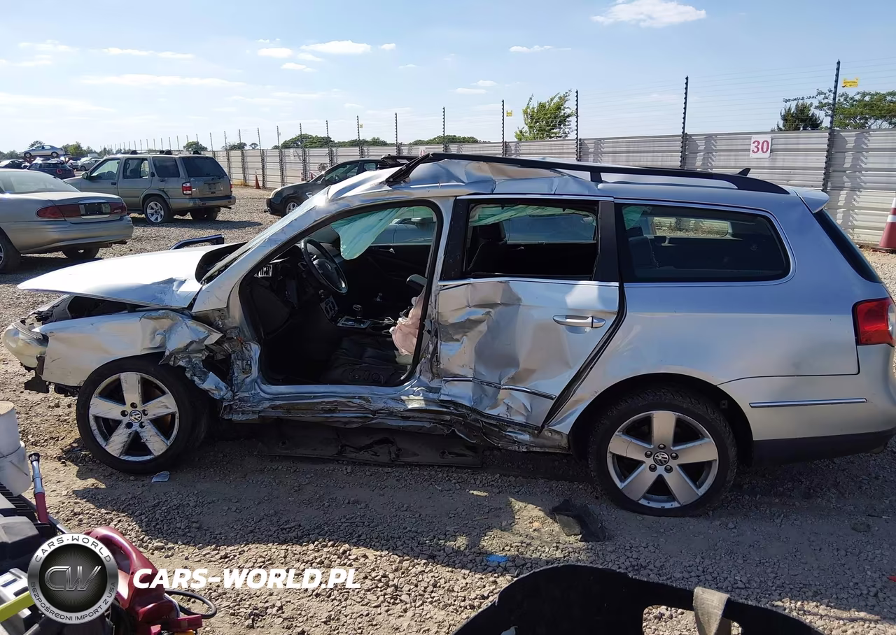 2008 Volkswagen Passat Komfort VIN:WVWLK73C28E034185 - 13