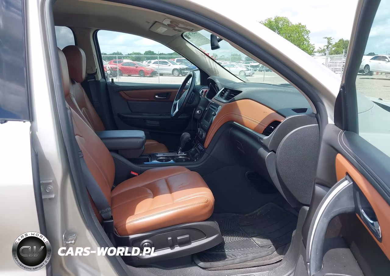 2017 Chevrolet Traverse 2Lt VIN:1GNKRHKDXHJ264255 - 5