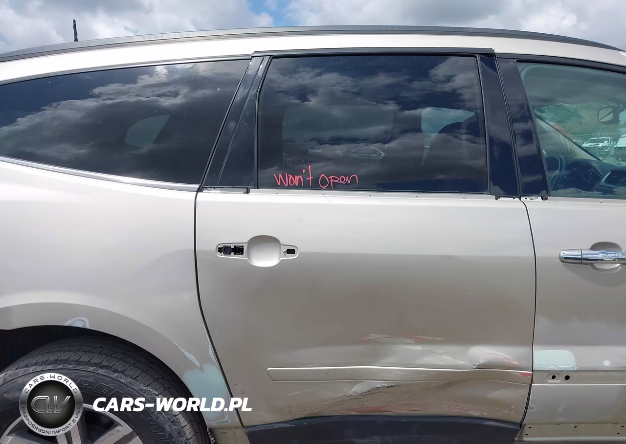 2017 Chevrolet Traverse 2Lt VIN:1GNKRHKDXHJ264255 - 8