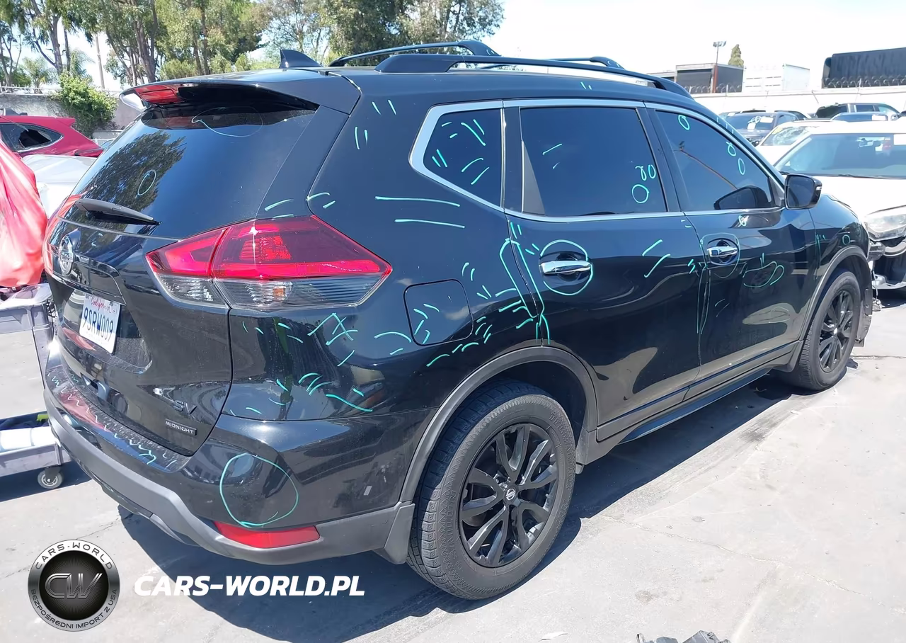 2018 Nissan Rogue Sv VIN:5N1AT2MT2JC767548 - 4