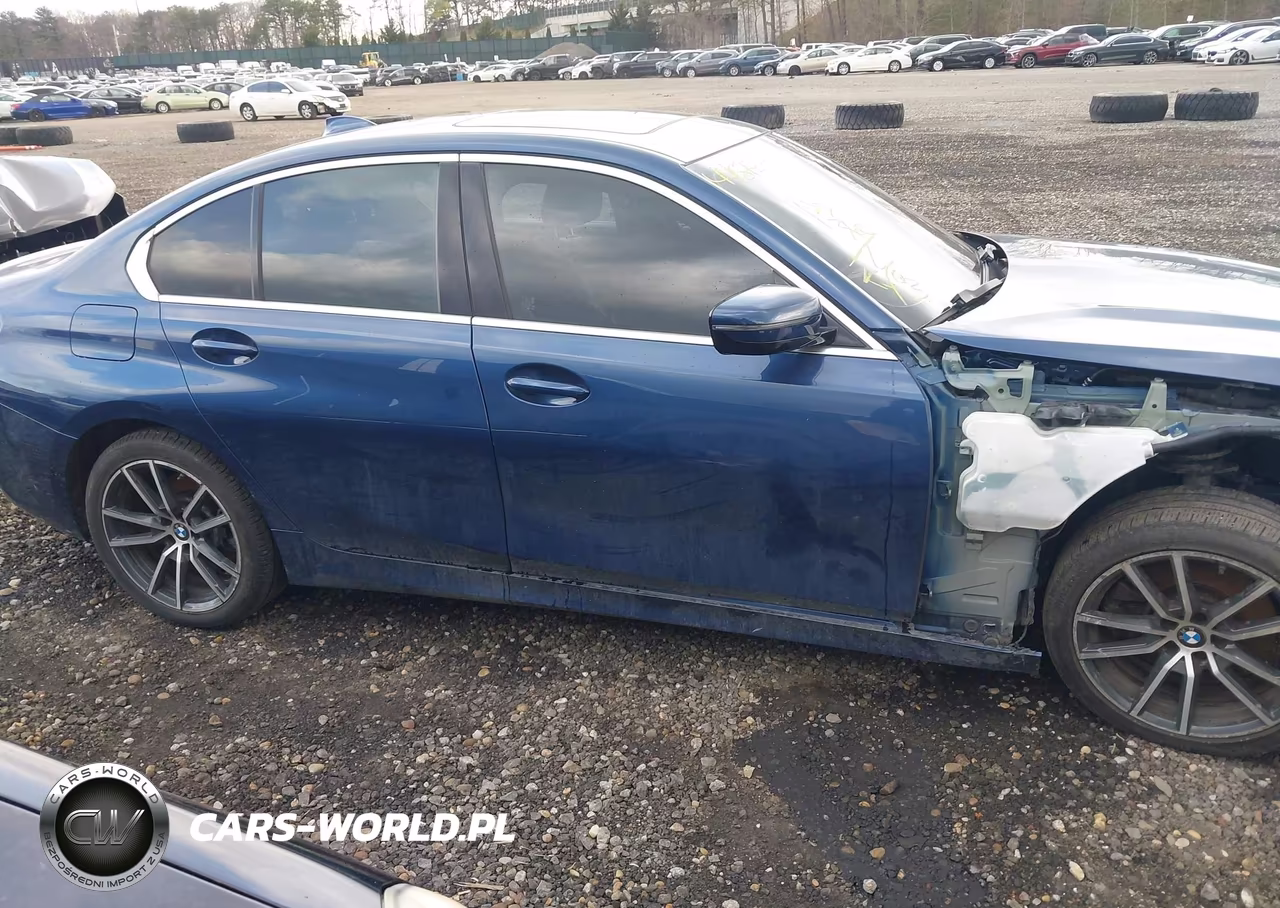 2021 BMW 330I xDrive VIN:3MW5R7J09M8C15338 - 13