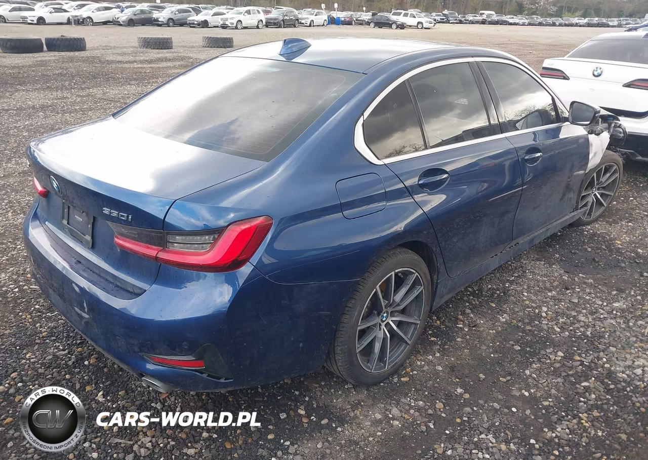 2021 BMW 330I xDrive VIN:3MW5R7J09M8C15338 - 4