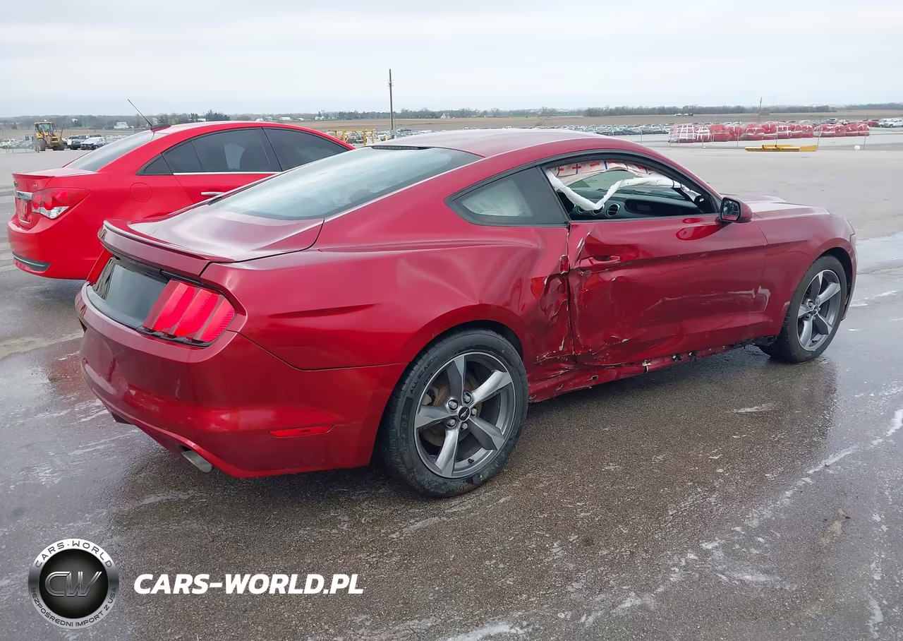 2015 Ford Mustang V6 VIN:1FA6P8AMXF5338321 - 4