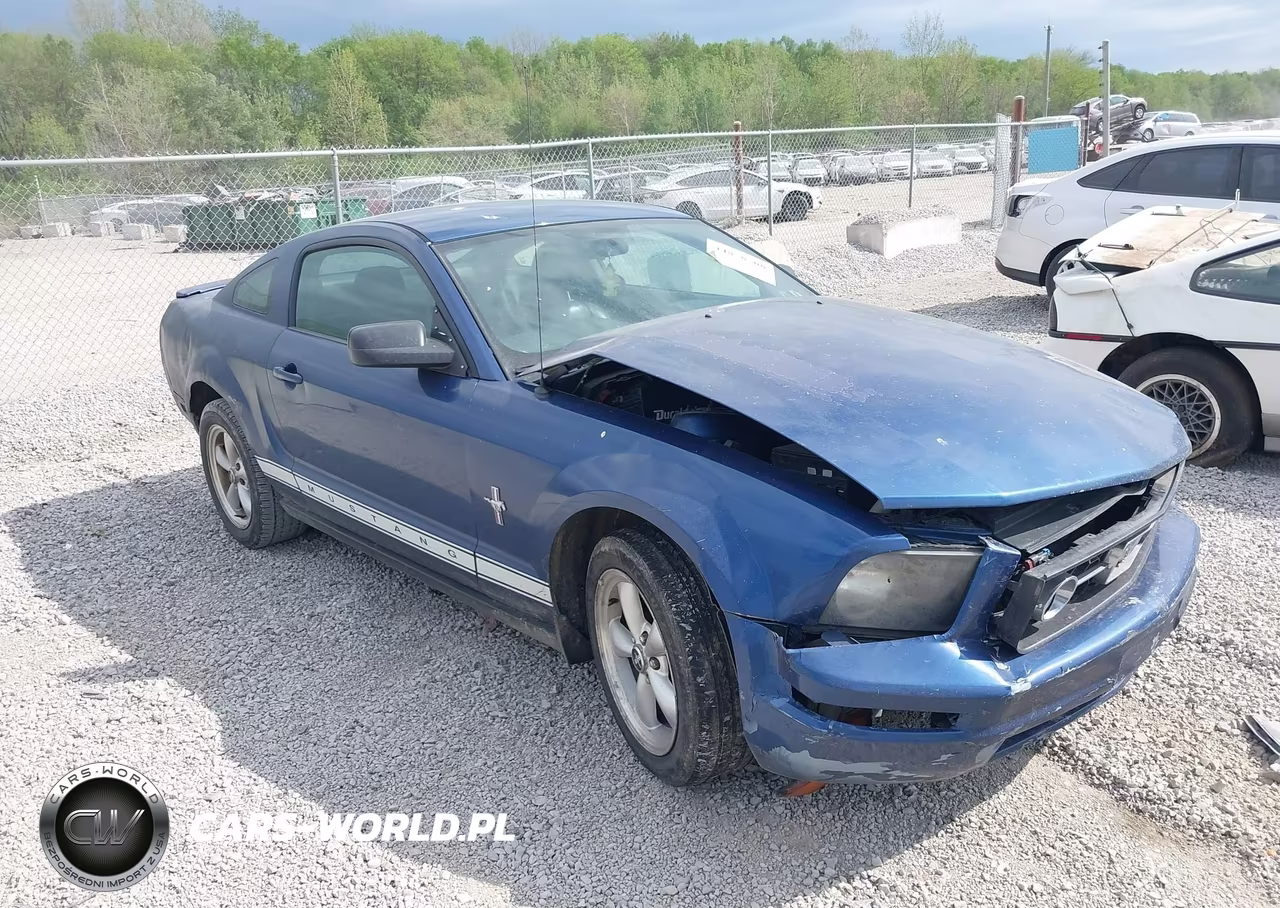 2007 Ford Mustang V6 Deluxe-V6 Premium
