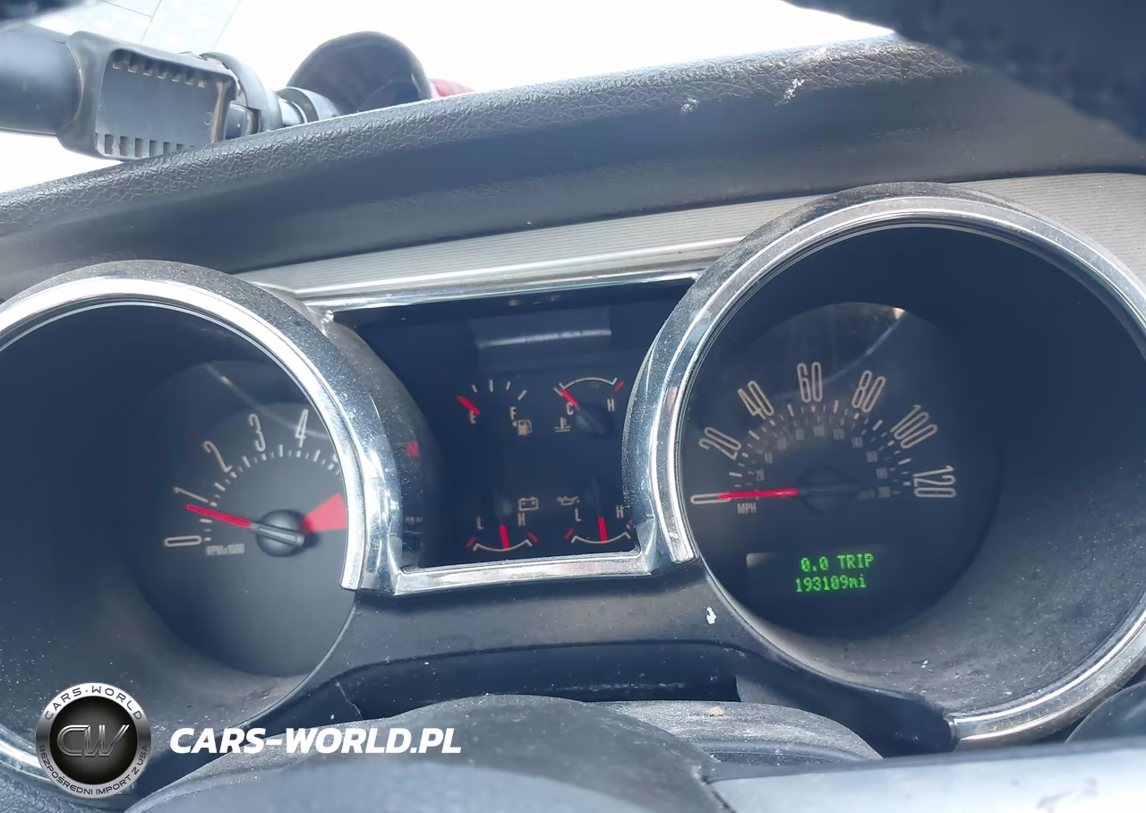 2007 Ford Mustang V6 Deluxe-V6 Premium VIN:1ZVHT80N275349739 - 7