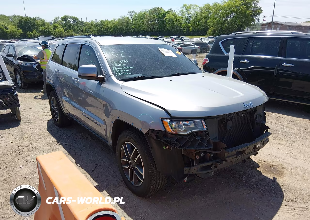 2019 Jeep Grand Cherokee Laredo E 4X2