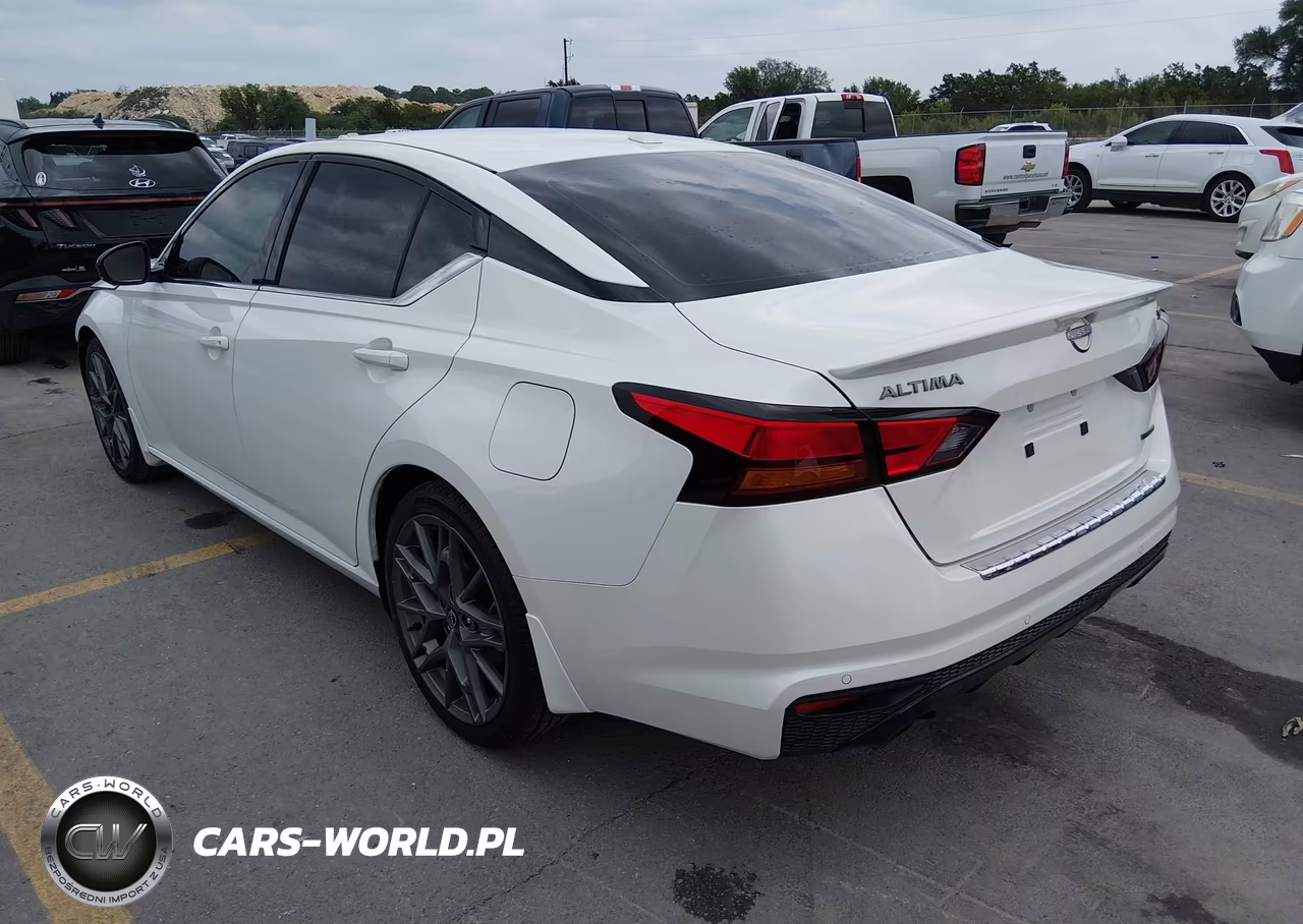 2023 Nissan Altima Sr Vc-Turbo Fwd VIN:1N4AL4CV7PN322695 - 3