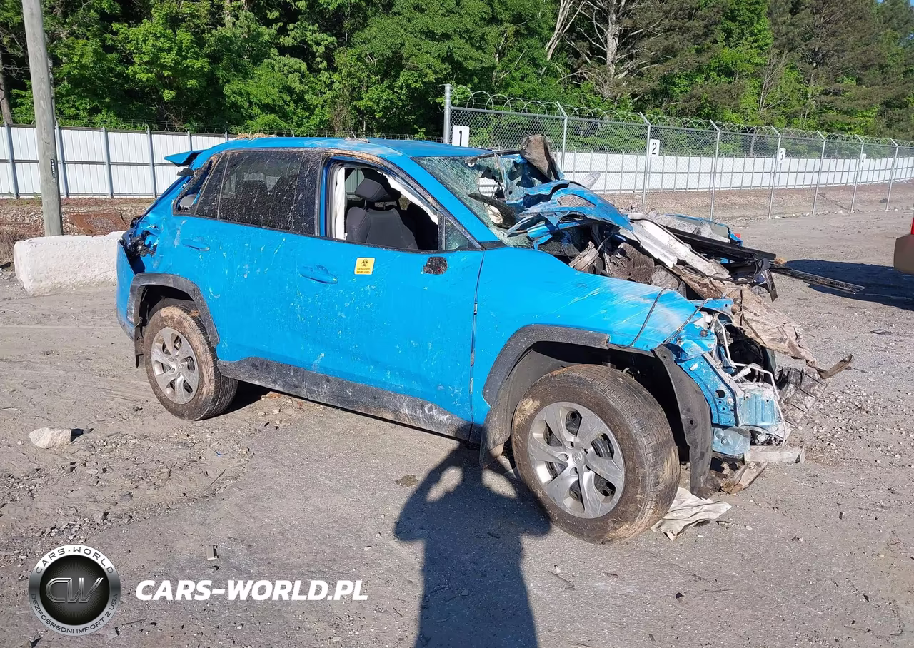 2021 Toyota Rav4 Le – zdjęcie 1 z 15