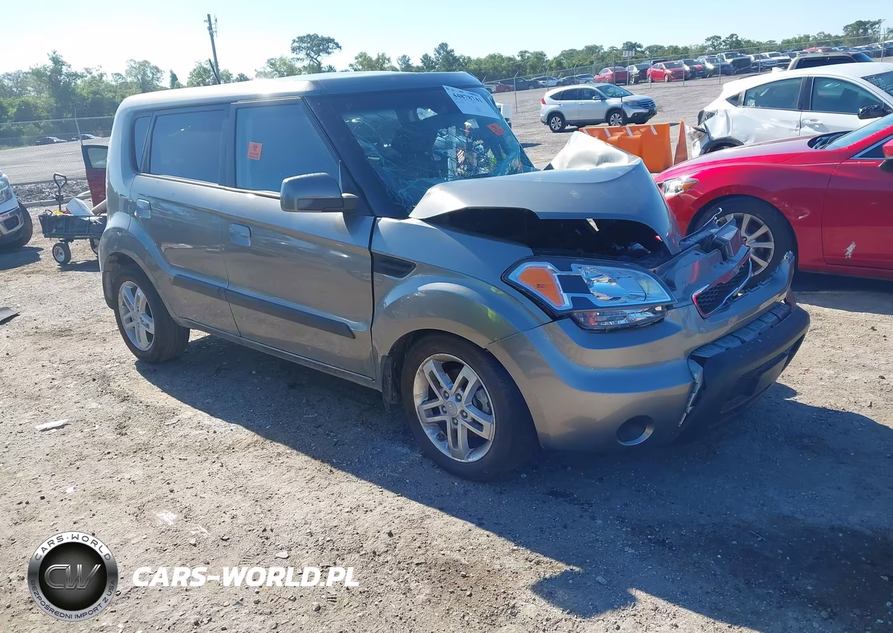 2010 Kia Soul +