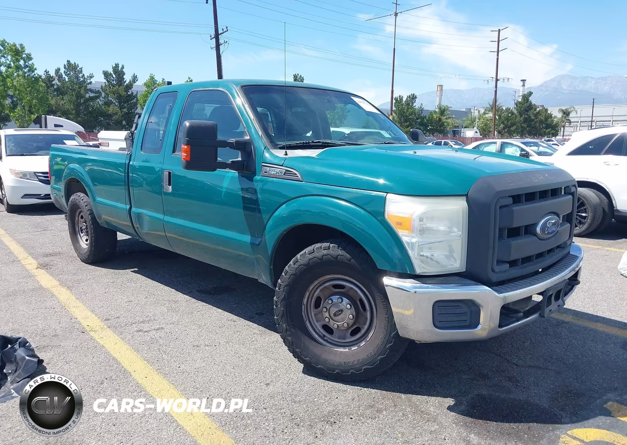 2014 Ford F-250 Xl