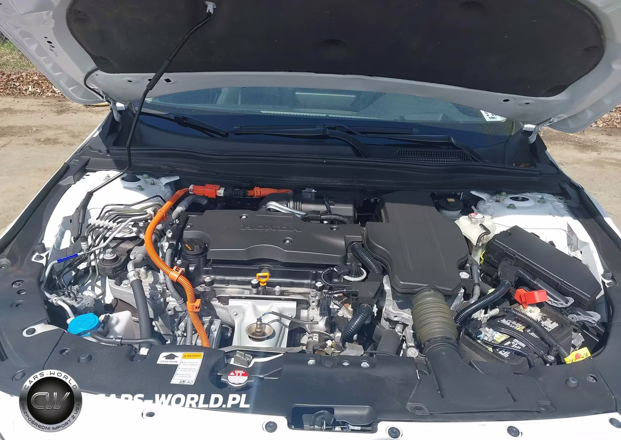 2021 Honda Accord Hybrid Touring VIN:1HGCV3F97MA019944 - 10