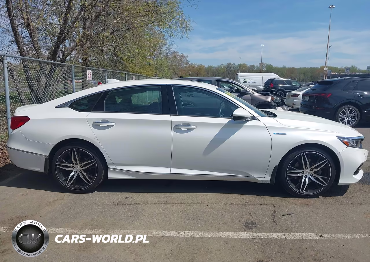 2021 Honda Accord Hybrid Touring VIN:1HGCV3F97MA019944 - 13