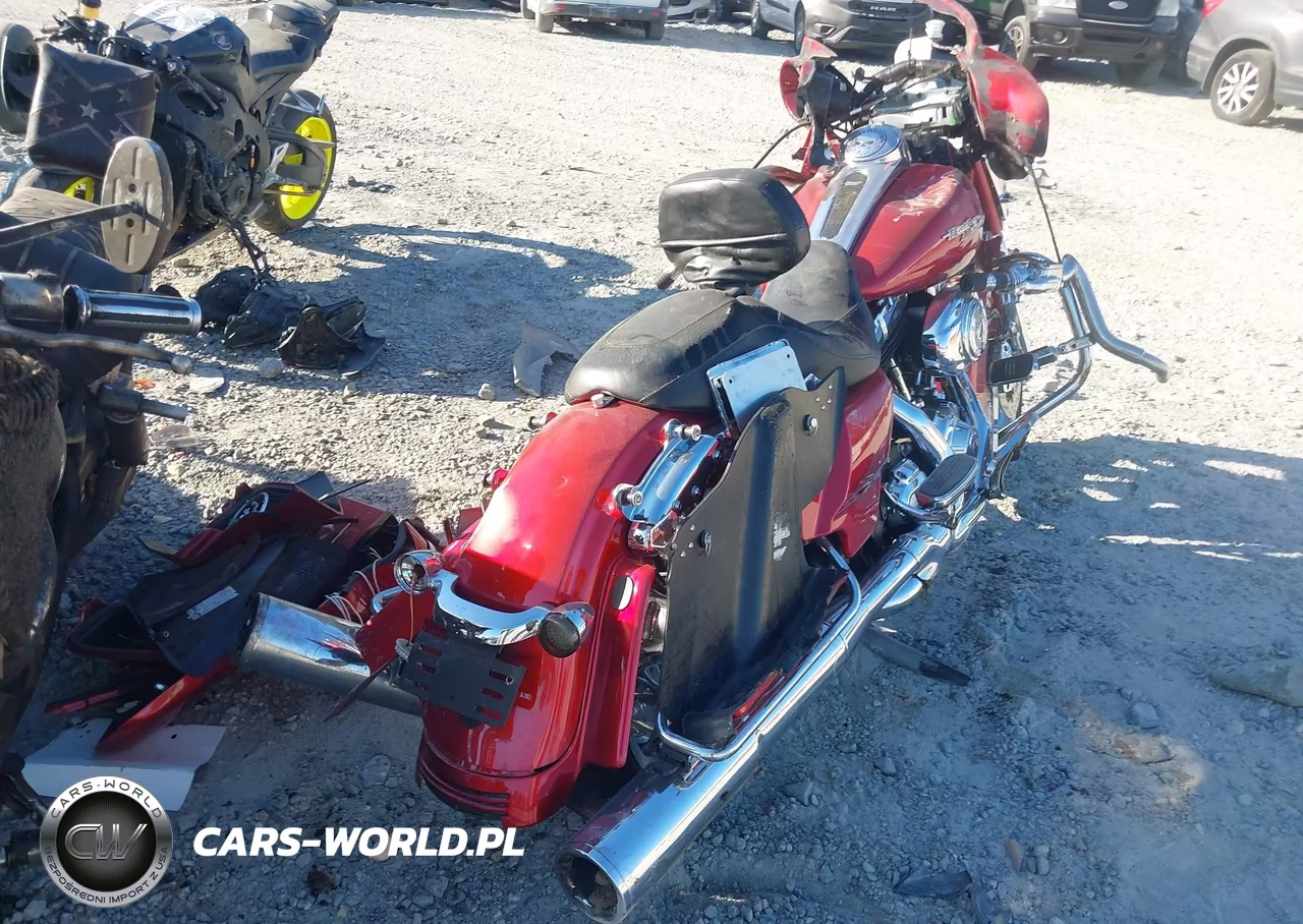 2012 Harley-Davidson Flhx Street Glide VIN:1HD1KBM12CB629389 - 4