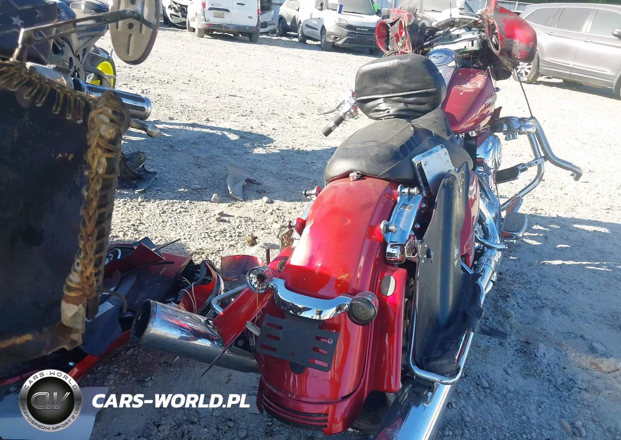 2012 Harley-Davidson Flhx Street Glide VIN:1HD1KBM12CB629389 - 6