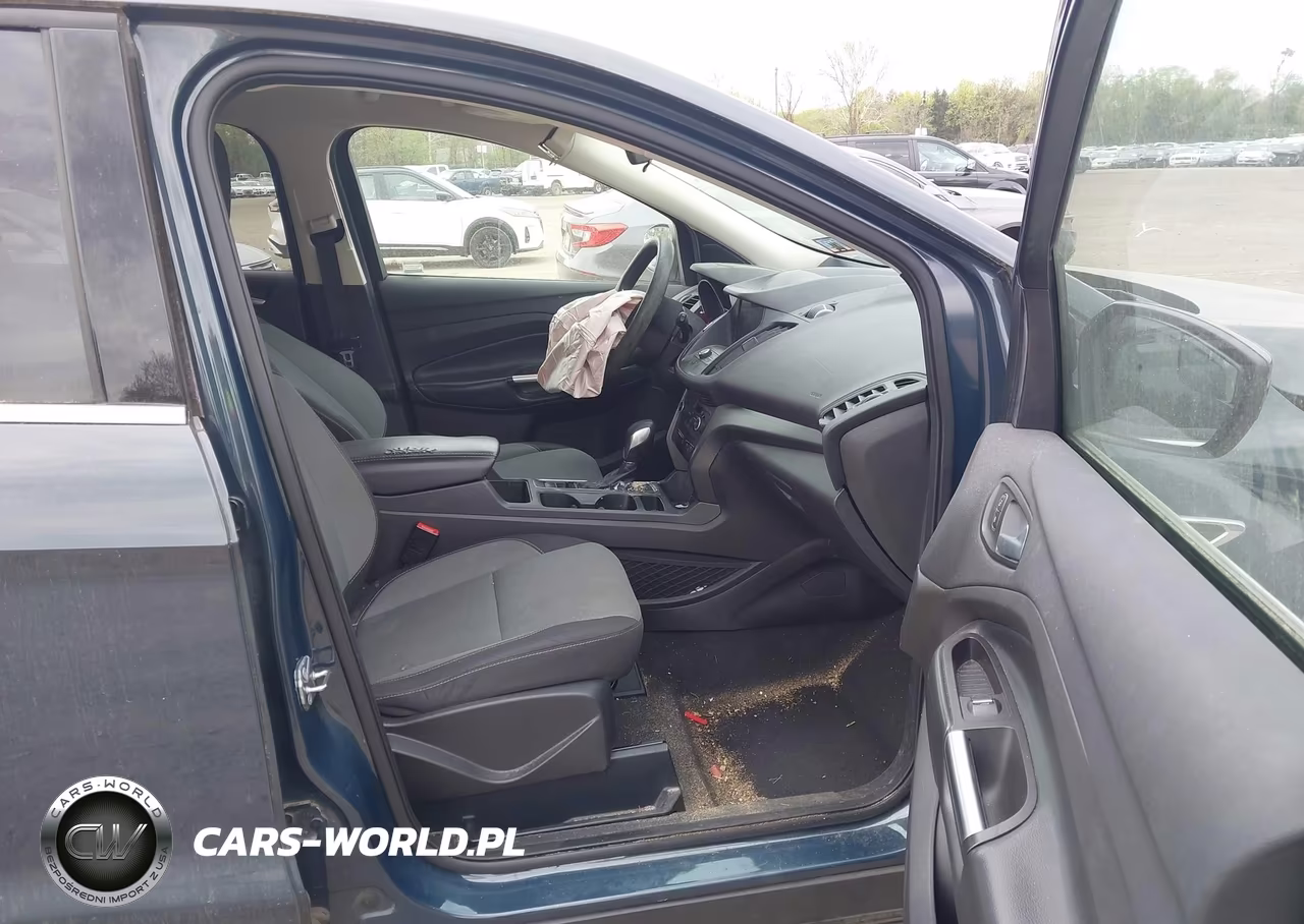 2019 Ford Escape Se VIN:1FMCU0GD9KUA10091 - 5