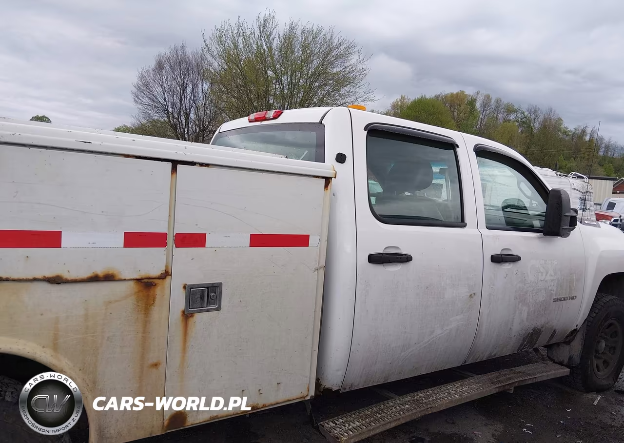 2011 Chevrolet Silverado 3500Hd Work Truck VIN:1GB4KZCG0BF249265 - 13