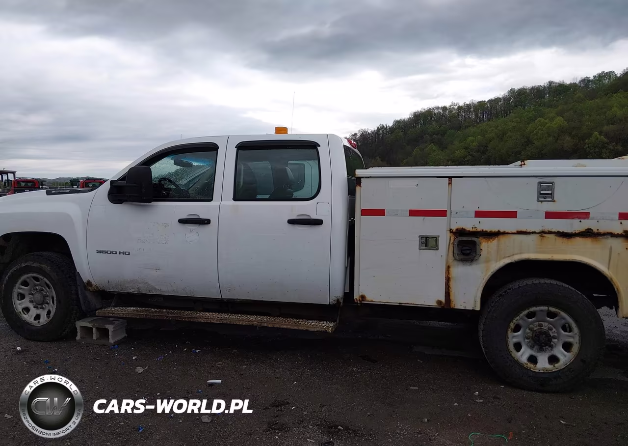 2011 Chevrolet Silverado 3500Hd Work Truck VIN:1GB4KZCG0BF249265 - 14