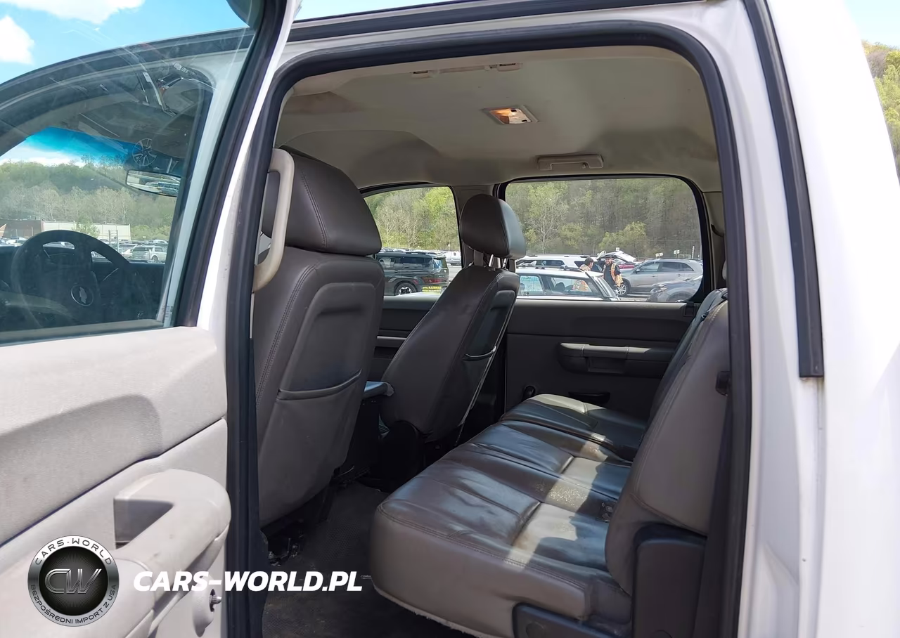 2011 Chevrolet Silverado 3500Hd Work Truck VIN:1GB4KZCG0BF249265 - 7