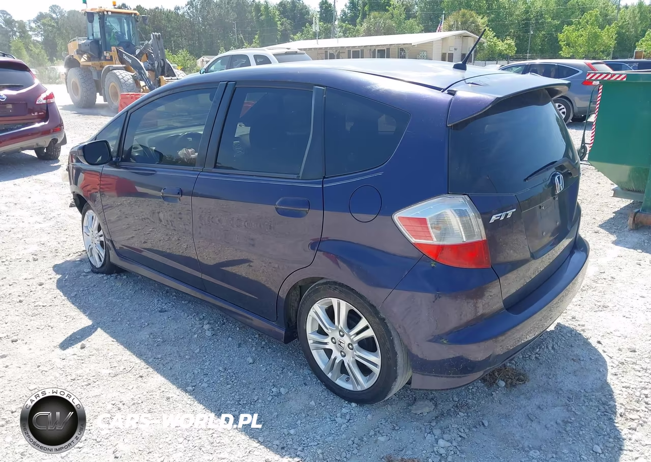 2009 Honda Fit Sport VIN:JHMGE88489S035908 - 3