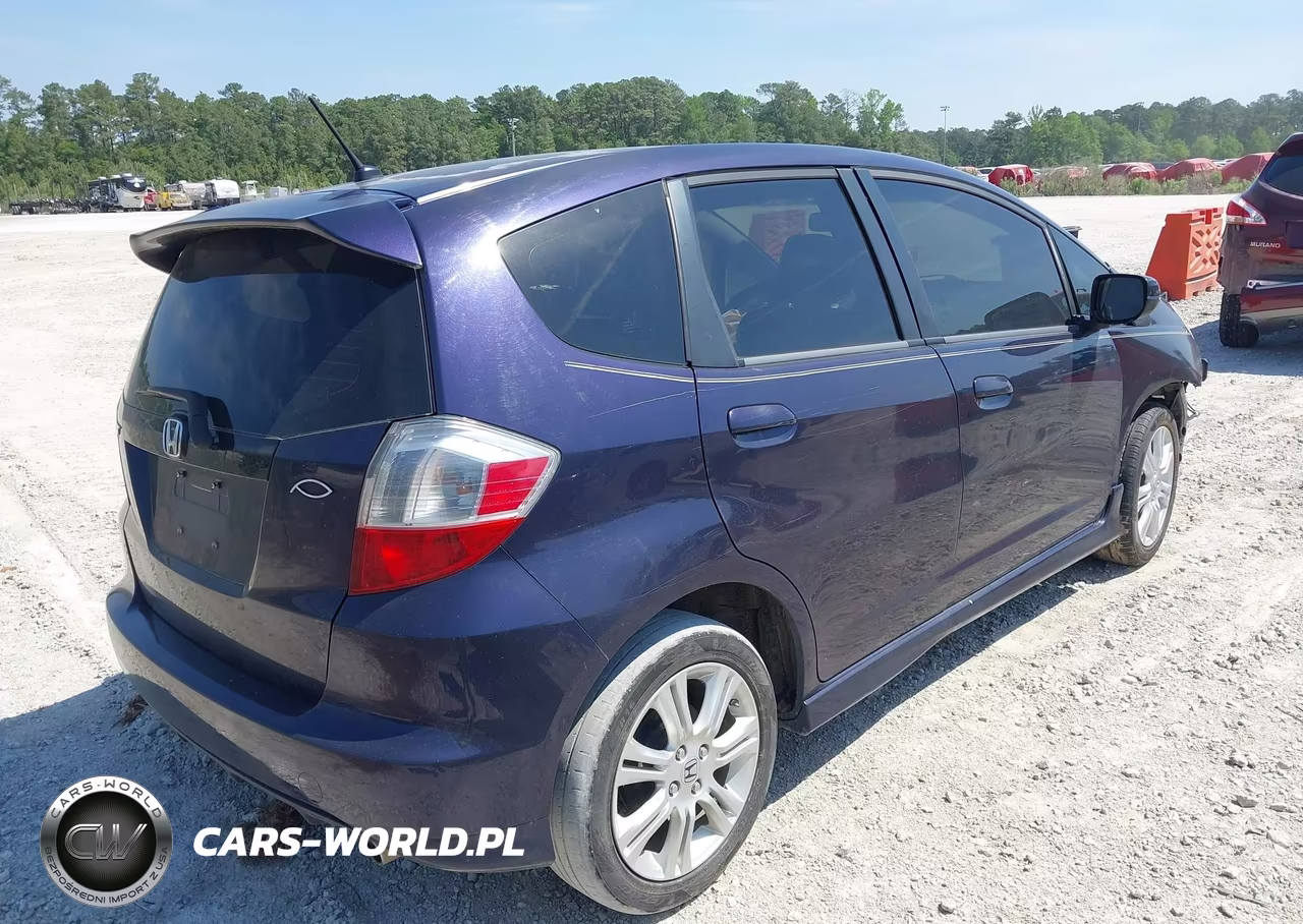 2009 Honda Fit Sport VIN:JHMGE88489S035908 - 4