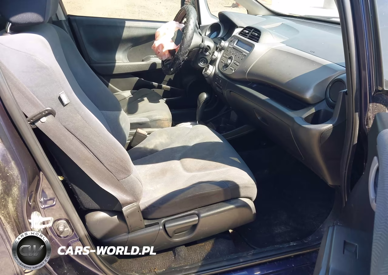 2009 Honda Fit Sport VIN:JHMGE88489S035908 - 5