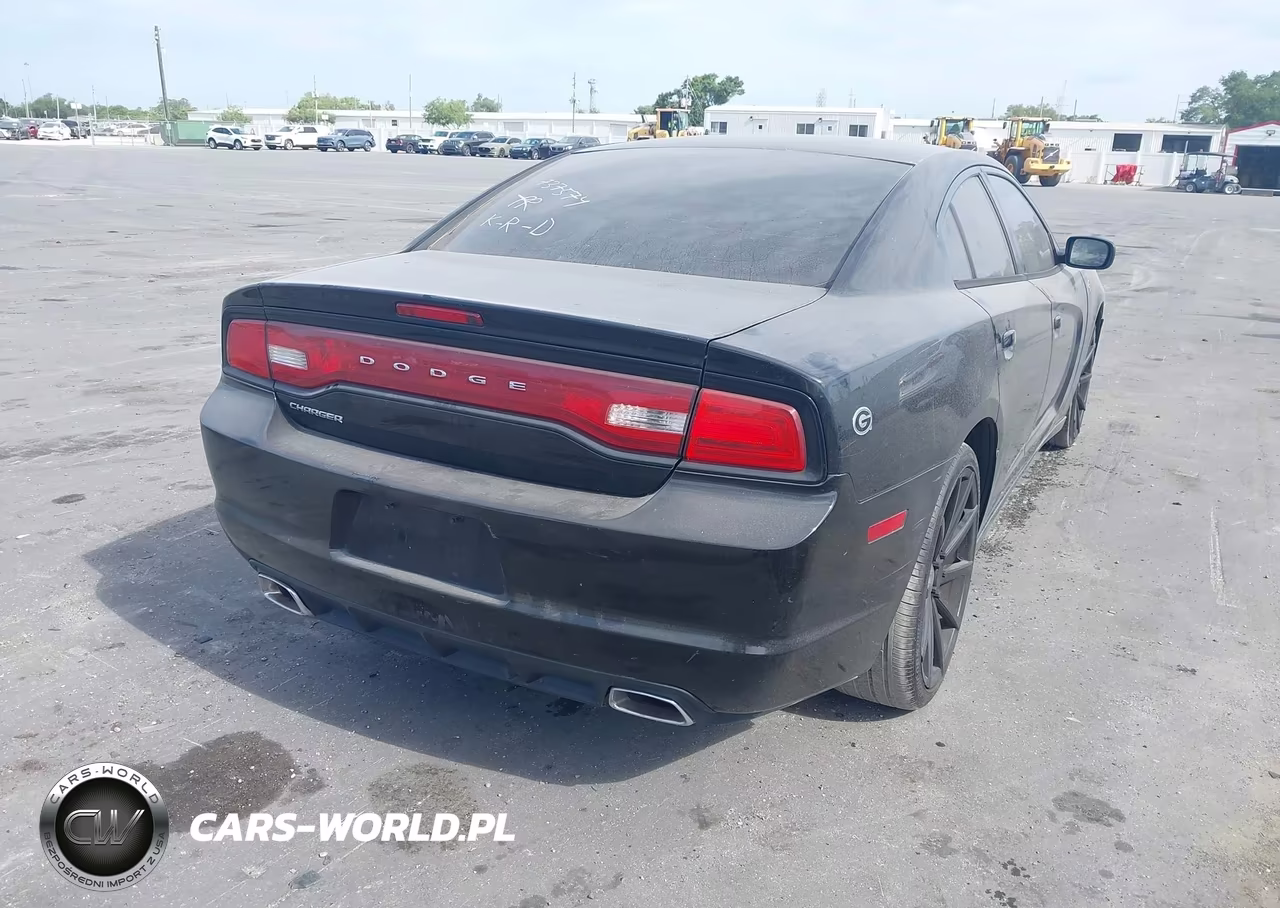 2013 Dodge Charger Se VIN:2C3CDXBG3DH737574 - 4