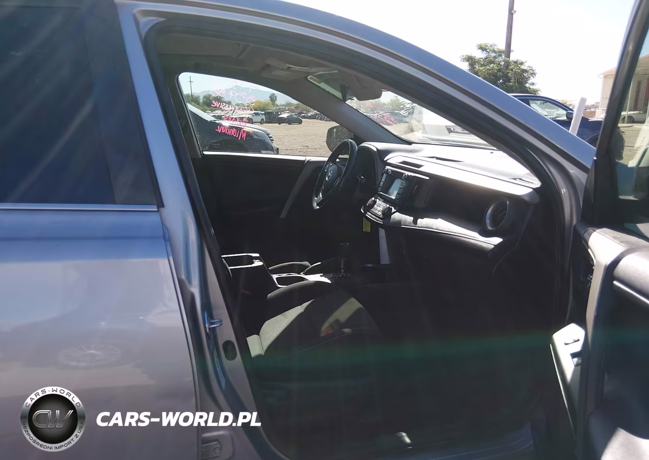 2017 Toyota Rav4 Xle VIN:2T3RFREV6HW570283 - 5