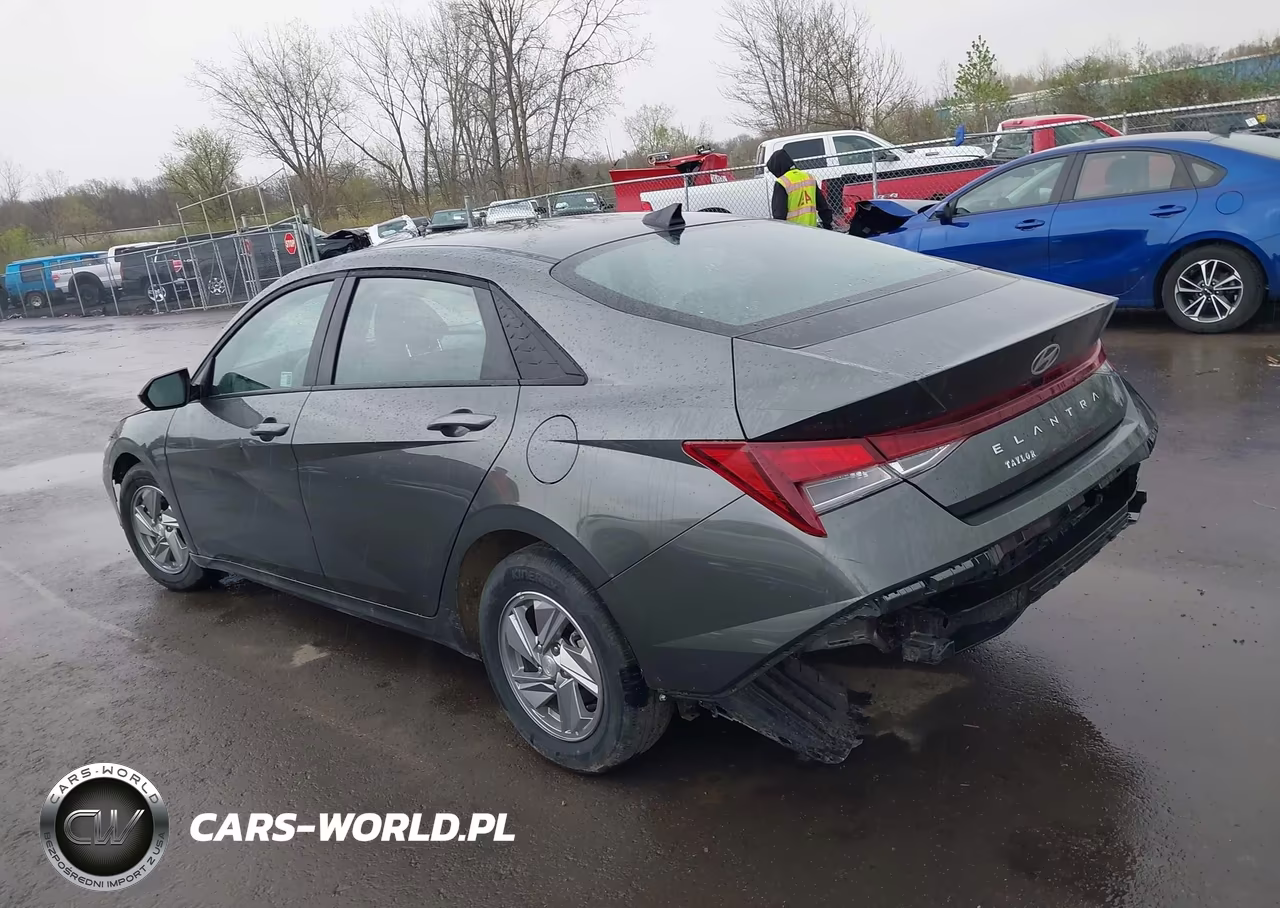 2025 Hyundai Elantra Se VIN:KMHLL4DGXSU061558 - 3