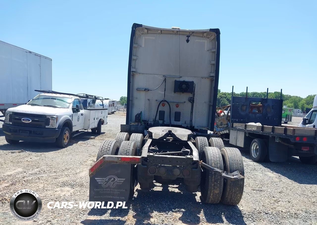 2019 Kenworth T680 VIN:1XKYDP9X7KJ250580 - 15
