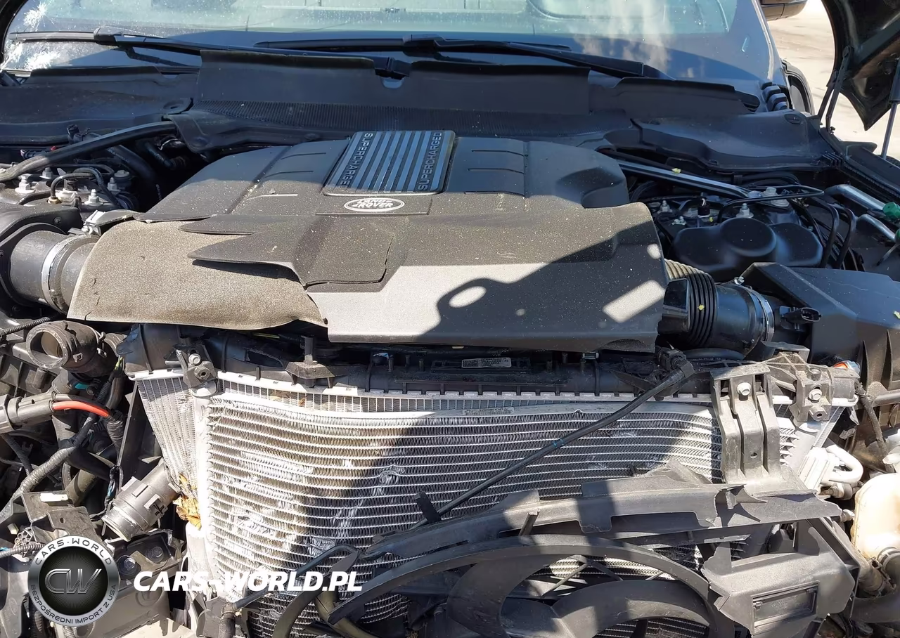 2019 Land Rover Range Rover 5.0L V8 Supercharged VIN:SALGS2RE4KA519044 - 10