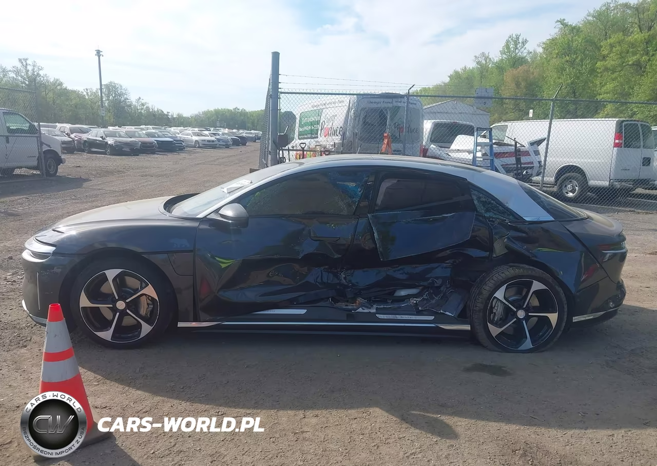 2023 Lucid Air Touring VIN:50EA1TEA6PA002243 - 15