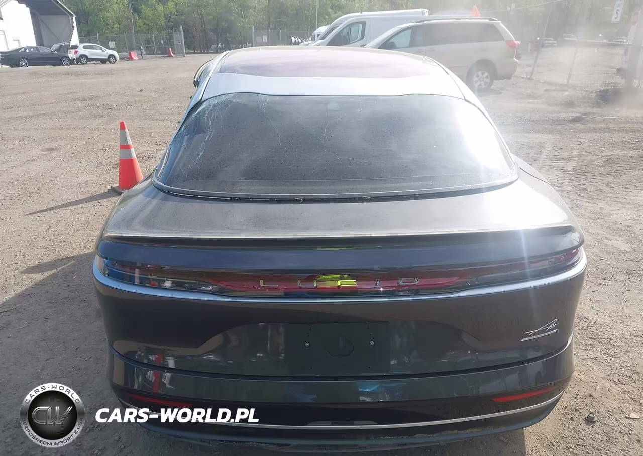 2023 Lucid Air Touring VIN:50EA1TEA6PA002243 - 17