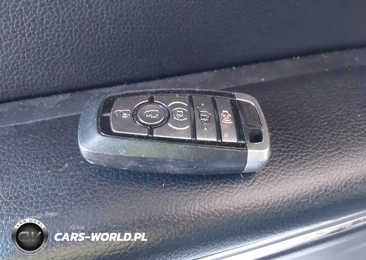 2018 Ford Expedition Xlt VIN:1FMJU1HT9JEA17828 - 11