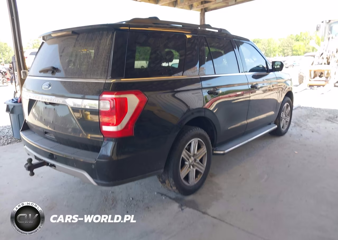 2018 Ford Expedition Xlt VIN:1FMJU1HT9JEA17828 - 4