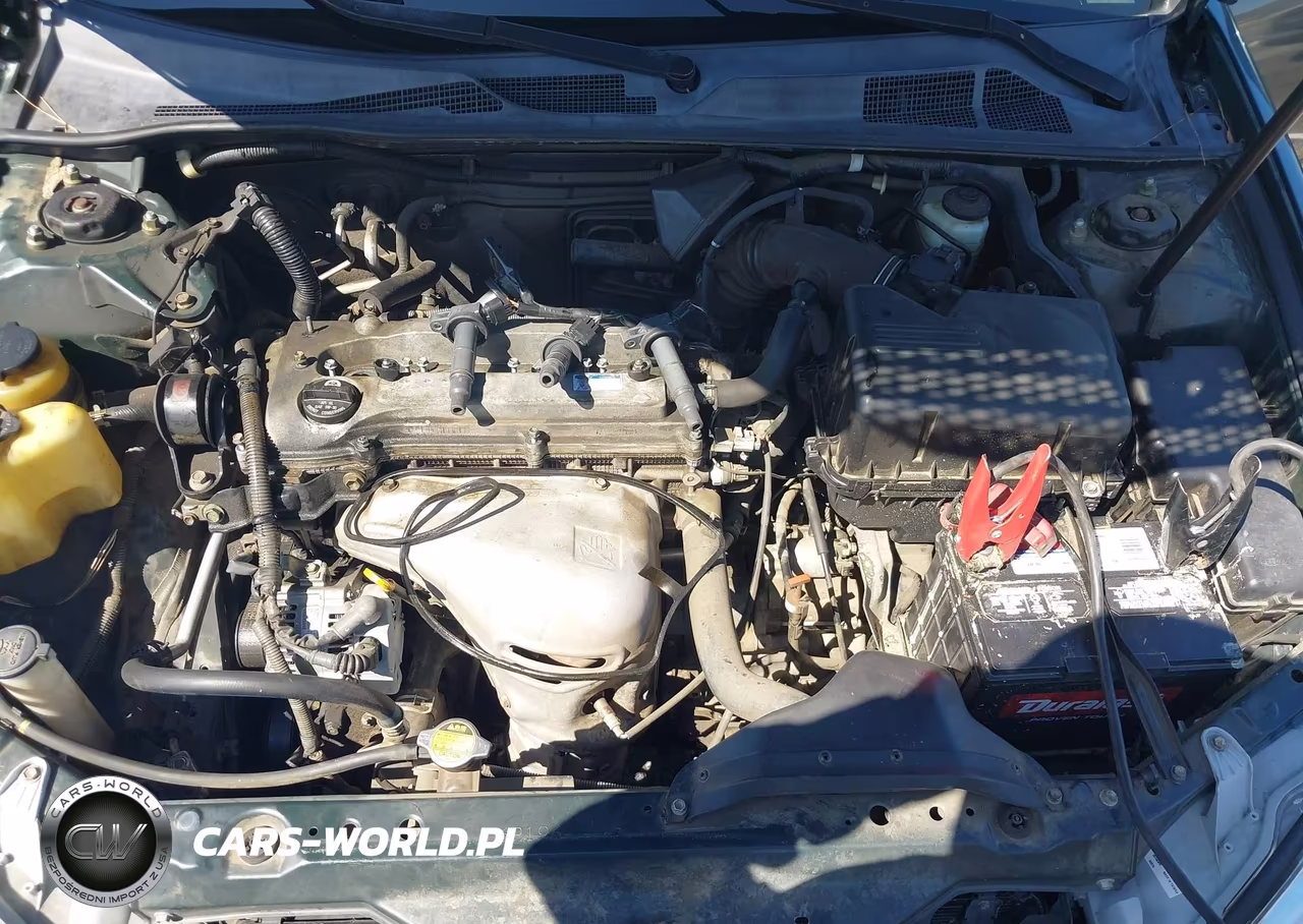 2002 Toyota Camry Le VIN:JTDBE32K420137987 - 10