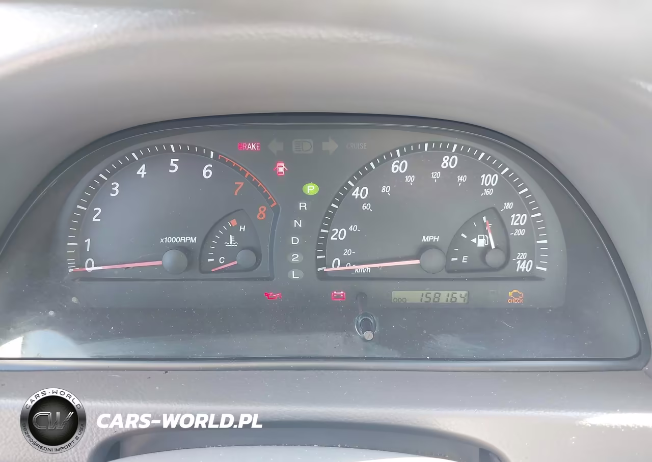2002 Toyota Camry Le VIN:JTDBE32K420137987 - 7