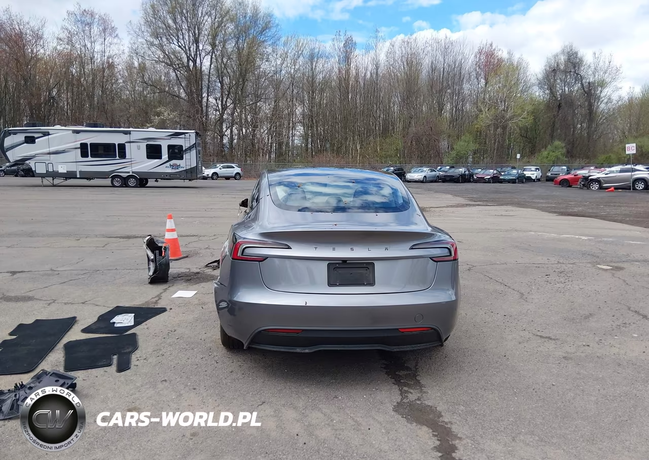 2026 Tesla Model 3 Premium Rear-Wheel Drive-Standard Rear-Wheel Drive VIN:5YJ3E1EA1TF140800 - 16