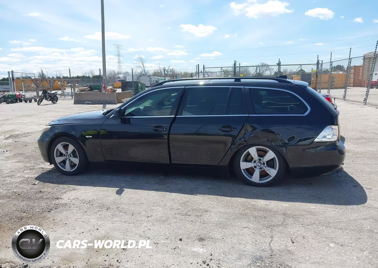 2006 BMW 530Xit VIN:WBANN73596CN01478 - 14