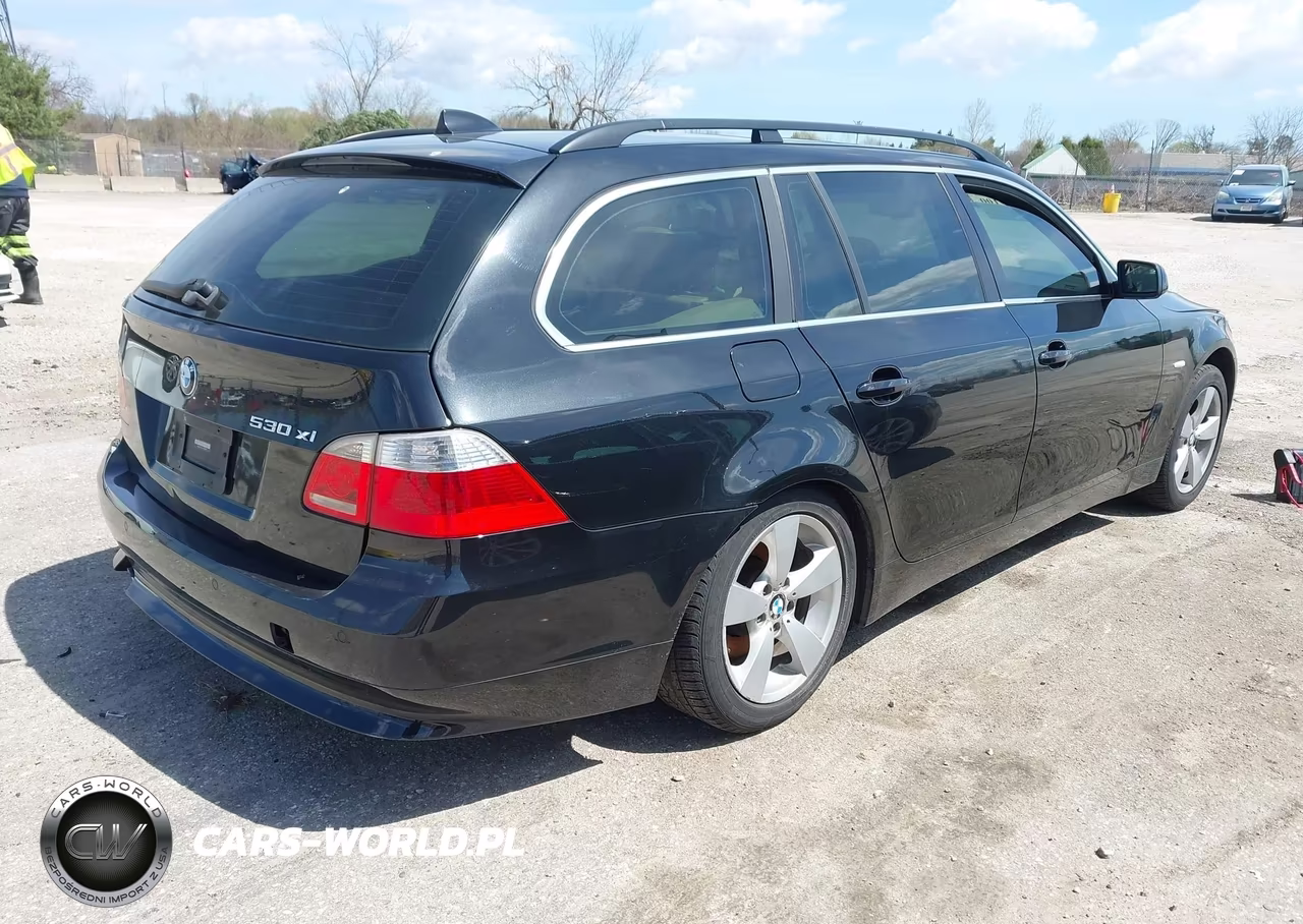 2006 BMW 530Xit VIN:WBANN73596CN01478 - 4
