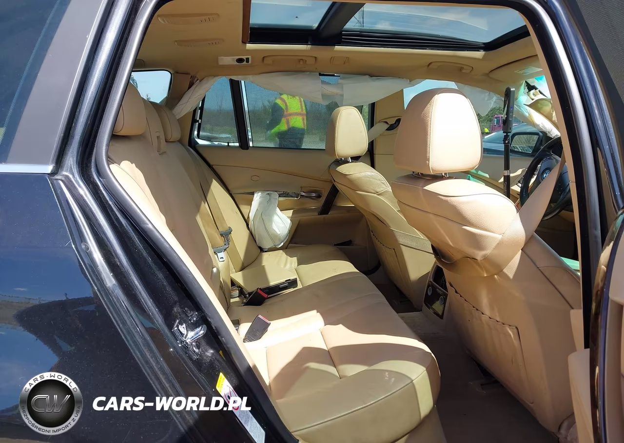 2006 BMW 530Xit VIN:WBANN73596CN01478 - 8