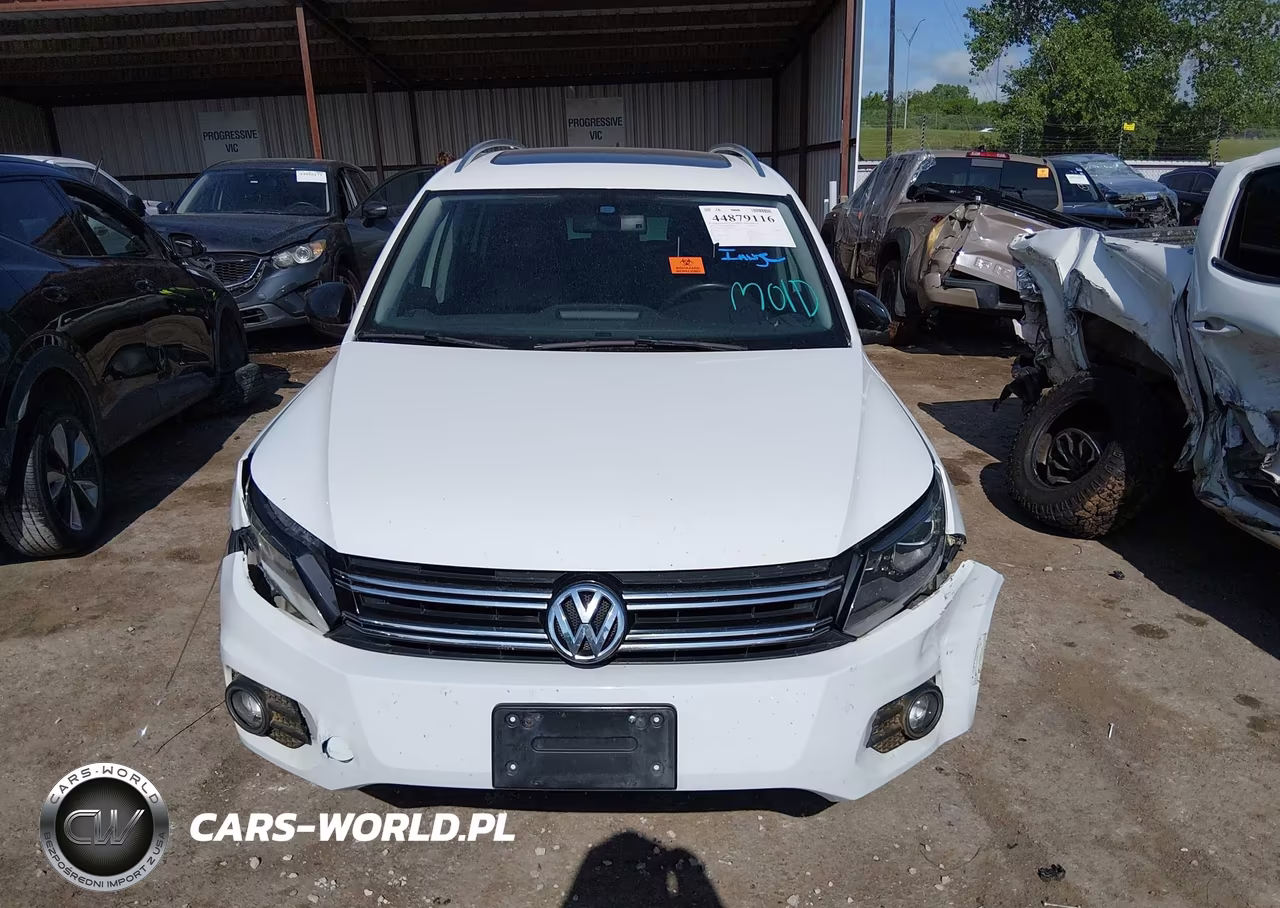 2017 Volkswagen Tiguan 2.0T Sport VIN:WVGTV7AX0HW506077 - 13