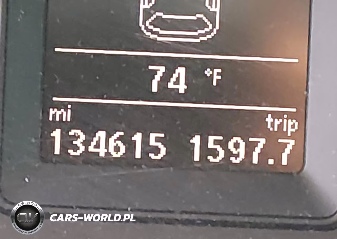 2017 Volkswagen Tiguan 2.0T Sport VIN:WVGTV7AX0HW506077 - 16
