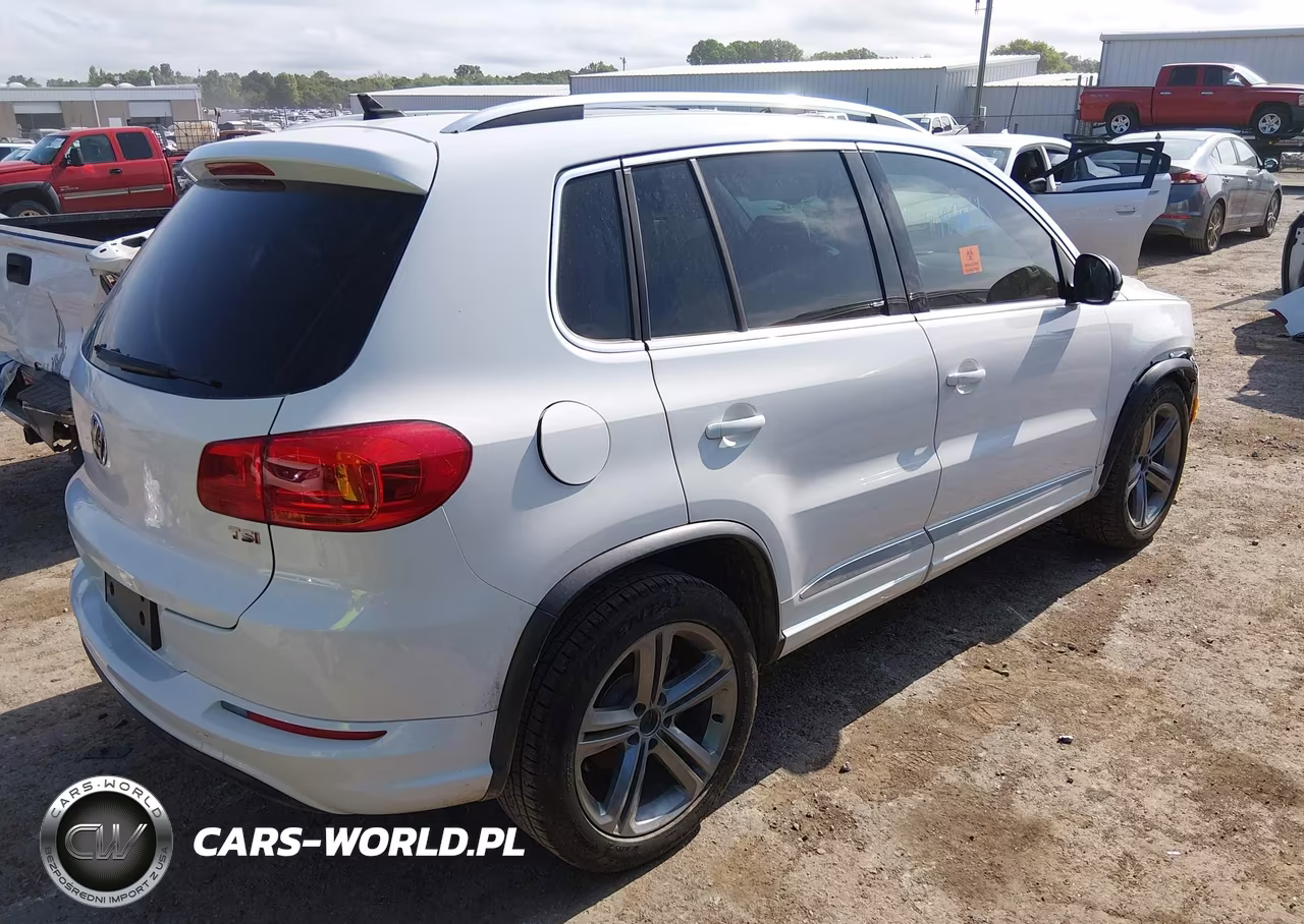 2017 Volkswagen Tiguan 2.0T Sport VIN:WVGTV7AX0HW506077 - 4