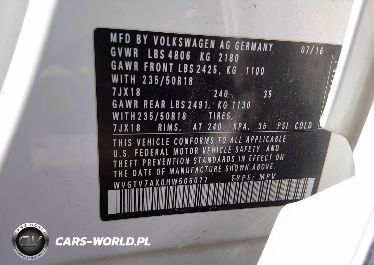 2017 Volkswagen Tiguan 2.0T Sport VIN:WVGTV7AX0HW506077 - 9
